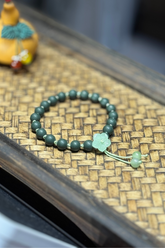 Green Clay Zisha Clay Handheld Bead Strand with Jade Flower Pendant – Knotted Cord